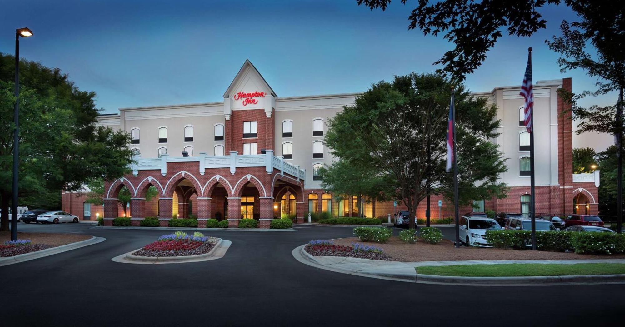 Hampton Inn Belmont At Montcross Exterior foto